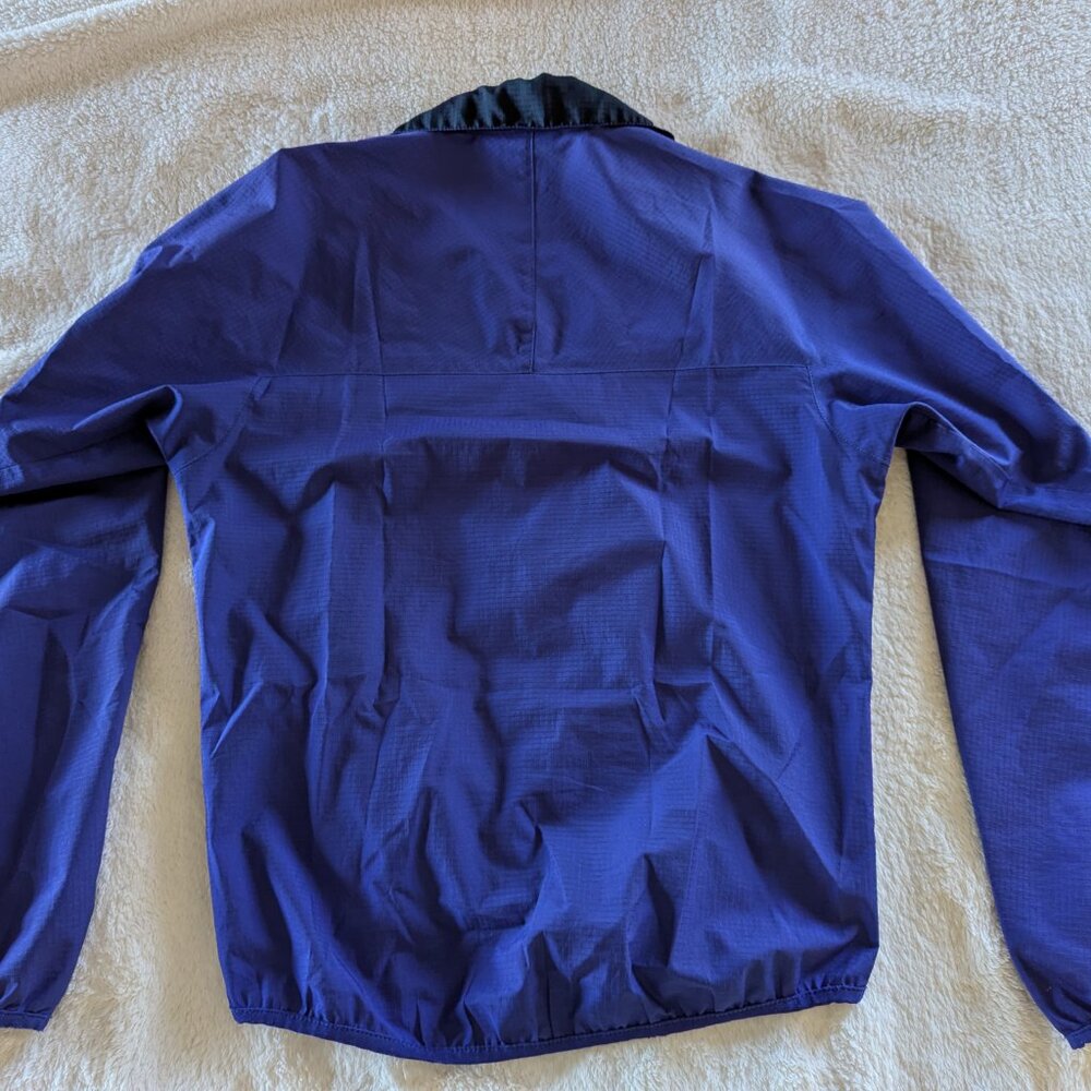 Patagonia Light Weight Polyester Rain Jacket - image 7